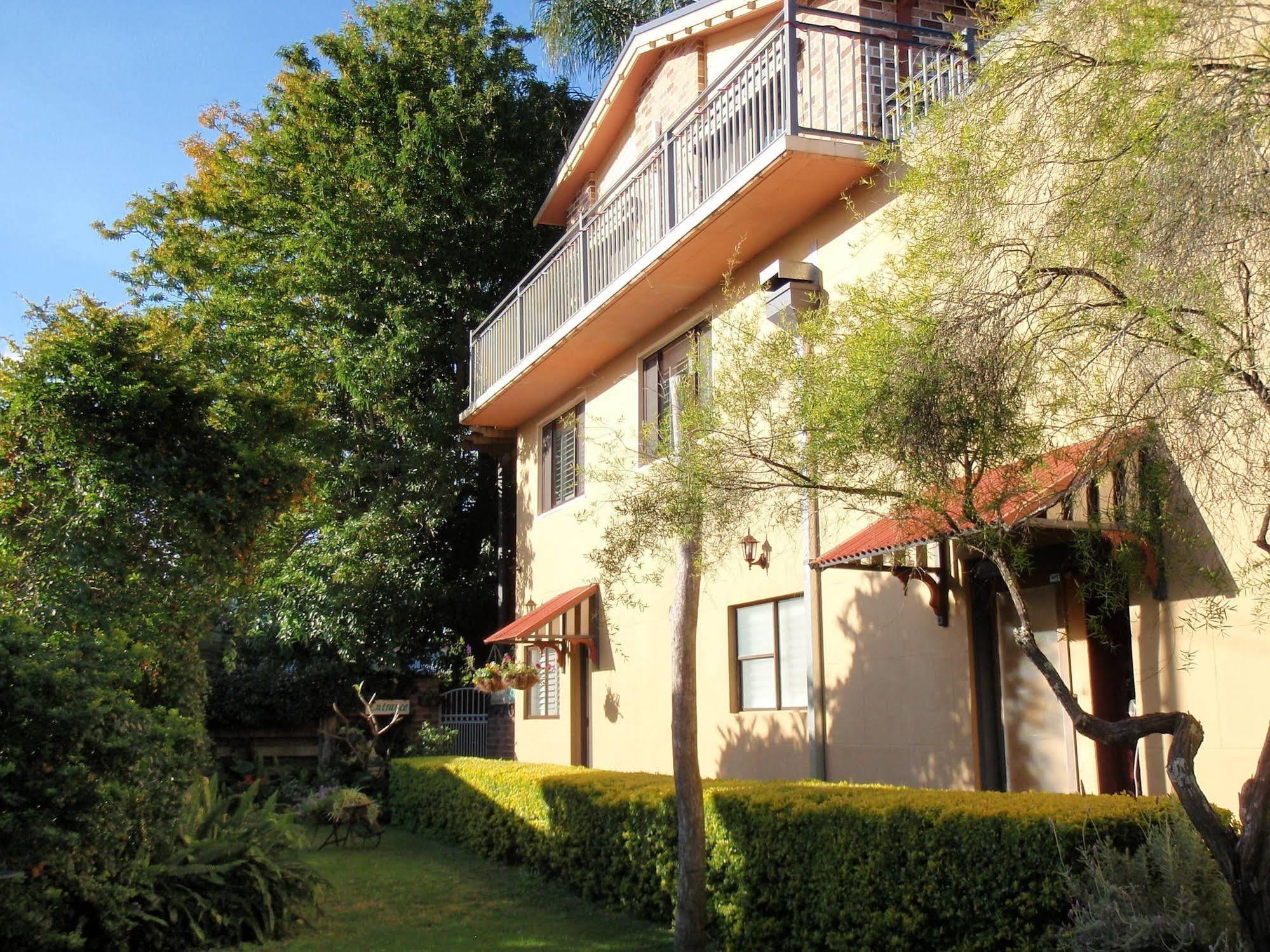 Rooftops Bed And Breakfast Ulmarra Exterior foto
